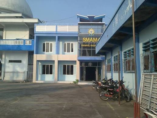 Gedung SMAM 4 GEMPOL